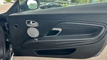 Aston Martin DB11 V8 2dr Touchtronic Auto