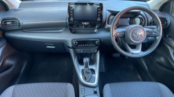Toyota Yaris 1.5 Hybrid Design 5dr CVT