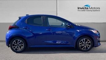 Toyota Yaris 1.5 Hybrid Design 5dr CVT