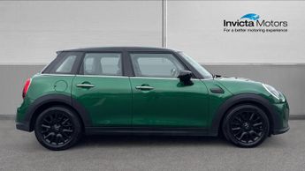 Mini Hatch 1.5 Cooper Classic Premium 5dr Auto