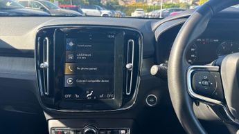 Volvo XC40 2.0 D4 (190) Inscription Pro 5dr AWD Geartronic