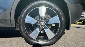 Volvo XC40 2.0 D4 (190) Inscription Pro 5dr AWD Geartronic