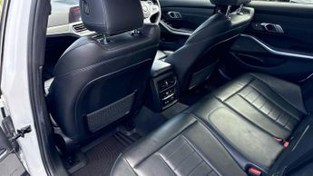 BMW 3 Series 320d xDrive M Sport 5dr Step Auto (Comfort Pack)(Head Up Display