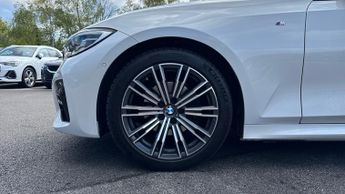 BMW 3 Series 320d xDrive M Sport 5dr Step Auto (Comfort Pack)(Head Up Display