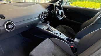 Audi TT Power Steering Plus  Comfort Access  18-way Adaptive Sports Seat