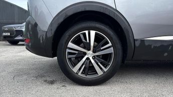 Peugeot 5008 1.2 PureTech Allure 5dr EAT8 (Navigation)(Rear Camera)(Cruise Co