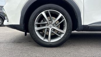 MG HS 1.5 T-GDI Exclusive 5dr DCT (Rear Parking Sensors)(Navigation)(H