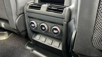 Land Rover Defender 3.0 D300 X-Dynamic HSE 110 5dr Auto (7 Seat) With Climate Front 