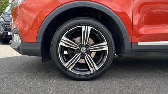 MG ZS Exclusive 1.0 TGI DCT (Heated Front Seats)(Rear Parking Camera)(