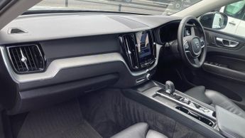 Volvo XC60 2.0 B4D Plus Dark 5dr AWD Geartronic