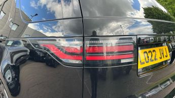 Land Rover Discovery 3.0 D300 Commercial R-Dynamic HSE With Rear Seat Conversion and 
