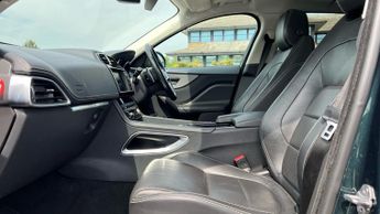 Jaguar F-PACE 3.0d V6 S AWD - 22 Inch Alloys - Sliding Pan Roof -