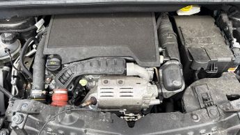 Vauxhall Crossland 1.2 Turbo (130) Ultimate 5dr Auto (Navigation)(Heated Front Seat