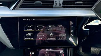 Audi e-Tron 300kW 55 Quattro 95kWh Black Edition 5dr Auto (Navigation)(Heate