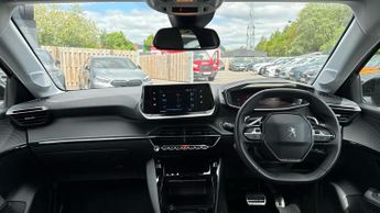 Peugeot 208 1.2 PureTech 100 Allure Premium + 5dr EAT8 (Rear Parking Camera)