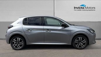 Peugeot 208 1.2 PureTech 100 Allure Premium + 5dr EAT8 (Rear Parking Camera)