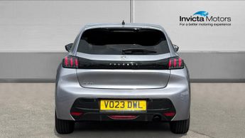 Peugeot 208 1.2 PureTech 100 Allure Premium + 5dr EAT8 (Rear Parking Camera)