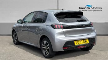 Peugeot 208 1.2 PureTech 100 Allure Premium + 5dr EAT8 (Rear Parking Camera)