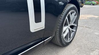 Land Rover Range Rover 3.0 D350 Autobiography LWB 4dr Auto (7 Seat)