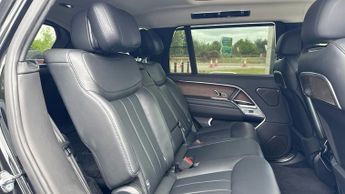 Land Rover Range Rover 3.0 D350 Autobiography LWB 4dr Auto (7 Seat)