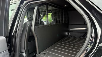 Land Rover Discovery 3.0 D350 Dynamic HSE Commercial SAVING 4 000 GBP WHEN FUNDED WIT