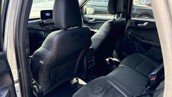 Ford Kuga 2.5 FHEV ST-Line X Edition 5dr CVT (Front/Rear Parking Sensors)(