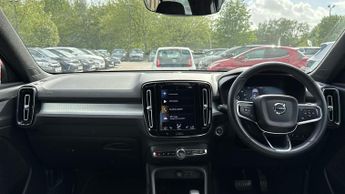 Volvo XC40 1.5 T4 Recharge PHEV Plus Dark 5dr Auto