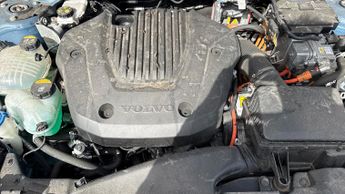 Volvo XC40 1.5 T4 Recharge PHEV Plus Dark 5dr Auto
