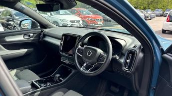 Volvo XC40 1.5 T4 Recharge PHEV Plus Dark 5dr Auto