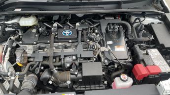 Toyota Corolla 1.8 VVT-i Hybrid Icon Tech 5dr CVT