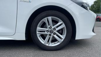 Toyota Corolla 1.8 VVT-i Hybrid Icon Tech 5dr CVT