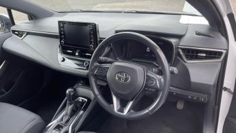 Toyota Corolla 1.8 VVT-i Hybrid Icon Tech 5dr CVT