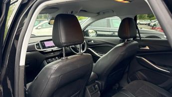 Vauxhall Grandland 1.2 Turbo Ultimate 5dr Auto (Front/Rear Parking Sensors)(Lane As