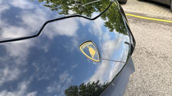 Lamborghini Huracan 5.2 V10 610 2dr Auto