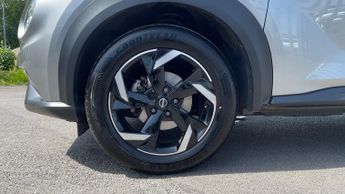 Nissan Juke 1.0 DiG-T 114 N-Connecta 5dr DCT