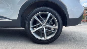 MG HS 1.5 T-GDI Exclusive 5dr DCT