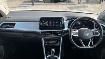Volkswagen T Roc 1.5 TSI Life 5dr DSG (Navigation)(Park Assist)(Dual Zone Climate