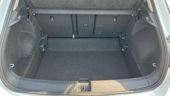 Volkswagen T Roc 1.5 TSI Life 5dr DSG (Navigation)(Park Assist)(Dual Zone Climate