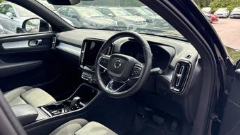 Volvo XC40 2.0 B3P Plus Dark 5dr Auto (Navigation)(Cruise Control/Speed Lim