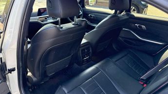 BMW 3 Series 320d xDrive M Sport 4dr Step Auto (Comfort Pack)(M Sport Plus Pa