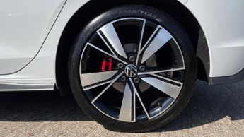 Volkswagen Golf 2.0 TDI 200 GTD 5dr DSG