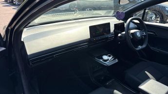 MG MG4 EV 125kW SE EV 51kWh 5dr Auto (Rear Parking Sensors)(Apple Carplay/