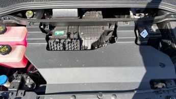 MG MG4 EV 125kW SE EV 51kWh 5dr Auto (Rear Parking Sensors)(Apple Carplay/
