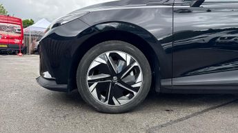 MG MG4 EV 125kW SE EV 51kWh 5dr Auto (Rear Parking Sensors)(Apple Carplay/