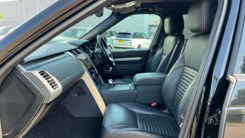 Land Rover Discovery 3.0 D250 R-Dynamic SE 5dr Auto With Heated Front Seats and Rear 