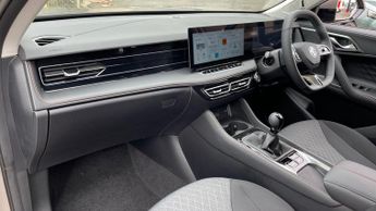 MG HS 1.5 T-gdi SE