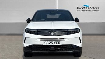 Vauxhall Grandland 1.2 Hybrid (136) Ultimate 5dr e-DCT6 (Panoramic Roof)(360 Parkin