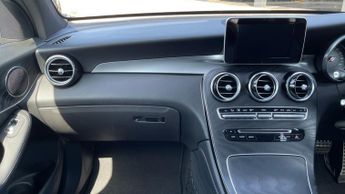 Mercedes-Benz GLC-Class GLC 220d 4Matic AMG Line 5dr 9G-Tronic
