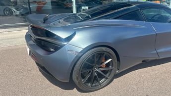 McLaren 720S V8 2dr SSG Auto