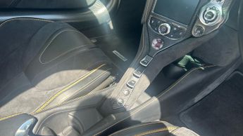 McLaren 720S V8 2dr SSG Auto